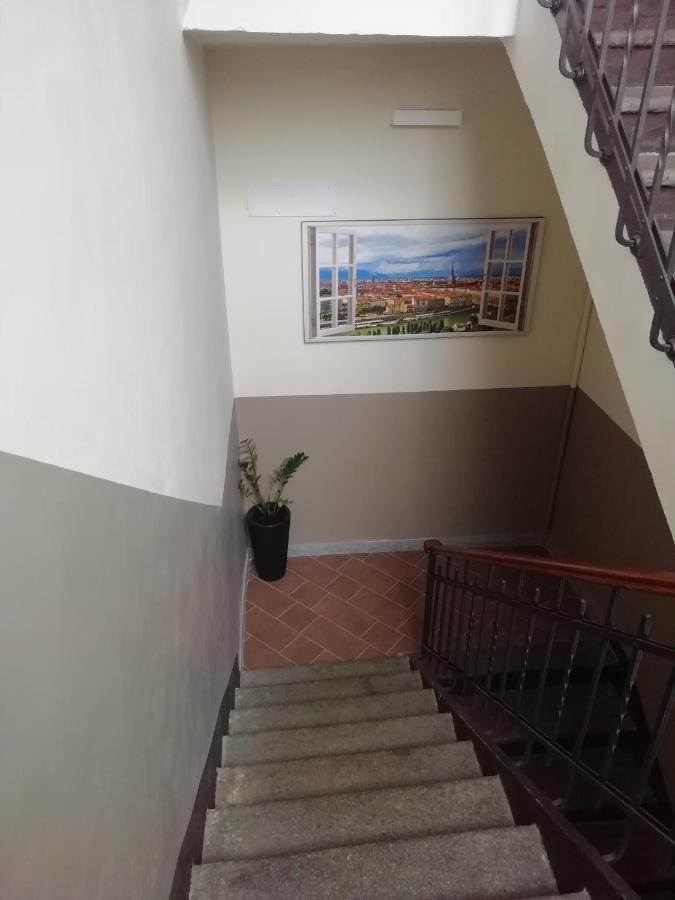 Apartamento Casa Bumbunin, Vicino Al Centro E Al Politecnico Turín Exterior foto